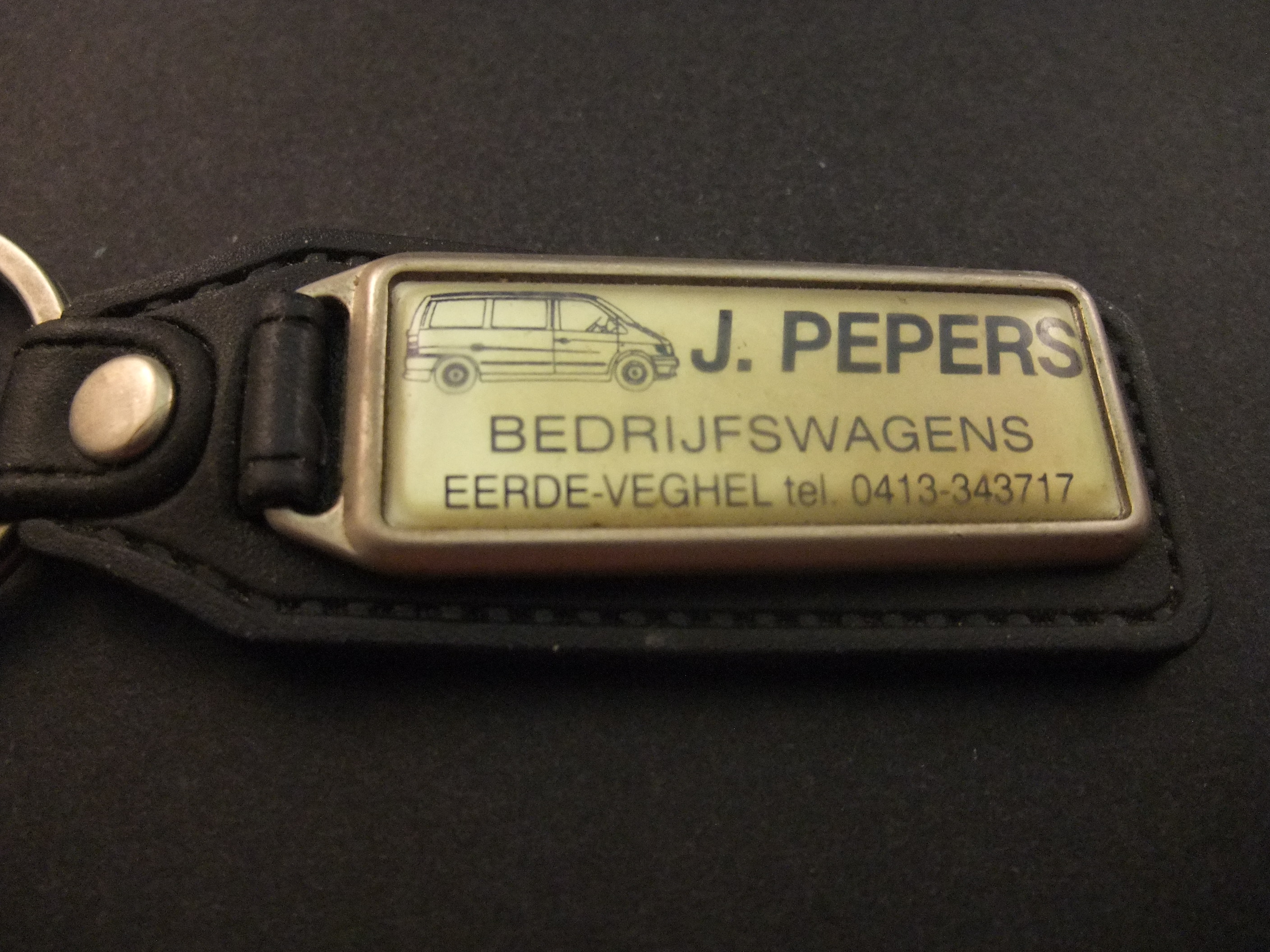 J. Pepers bedrijfswagens Eerde-Veghel sleutelhanger
